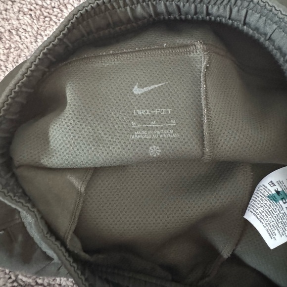 Nike Women's Dri-FIT Prima High-Waisted 7/8 Training Pants - Picture 5 of 6